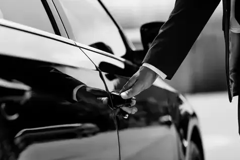 voiture avec chauffeur à Bruz - image 3